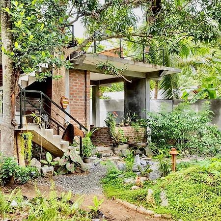 Bindu Homestay Wellawaya Luaran gambar